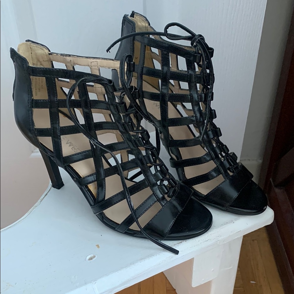 Nine West Black Gladiator Heels Stiletto